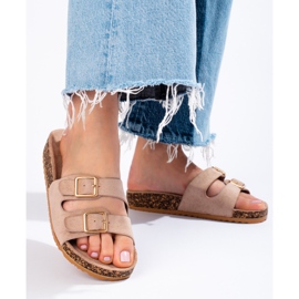 Goodin Pohodlné pantofle s přezkami béžový 1