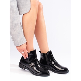 Černé lakované kozačky od W. Potocki černá 1