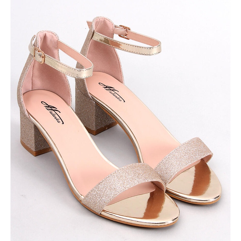 Sandály na podpatku Costello Gold zlatý 1