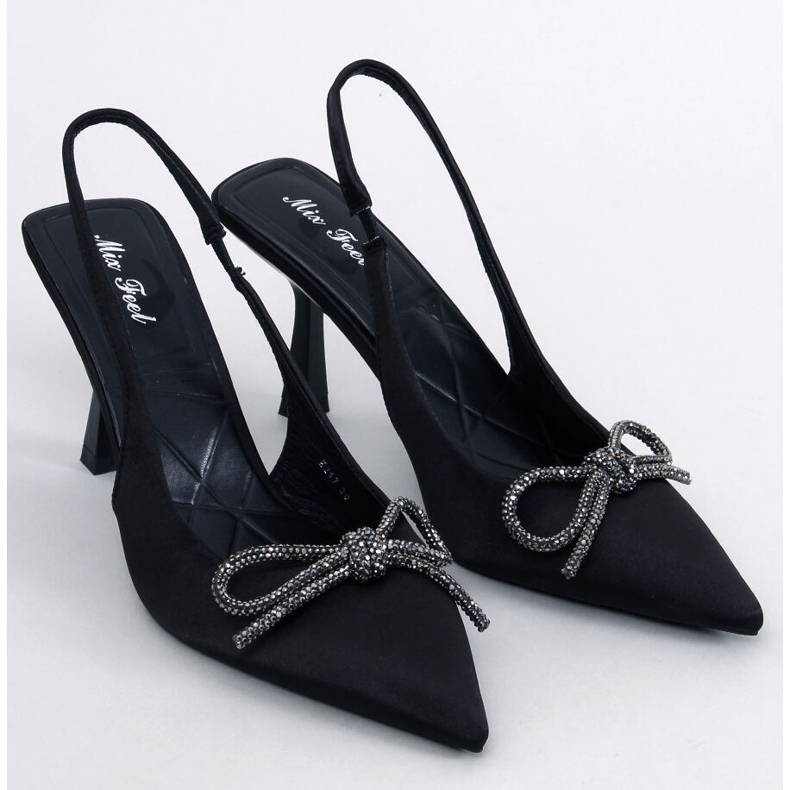 Hannah Black lodičky na otevřeném podpatku černá 1