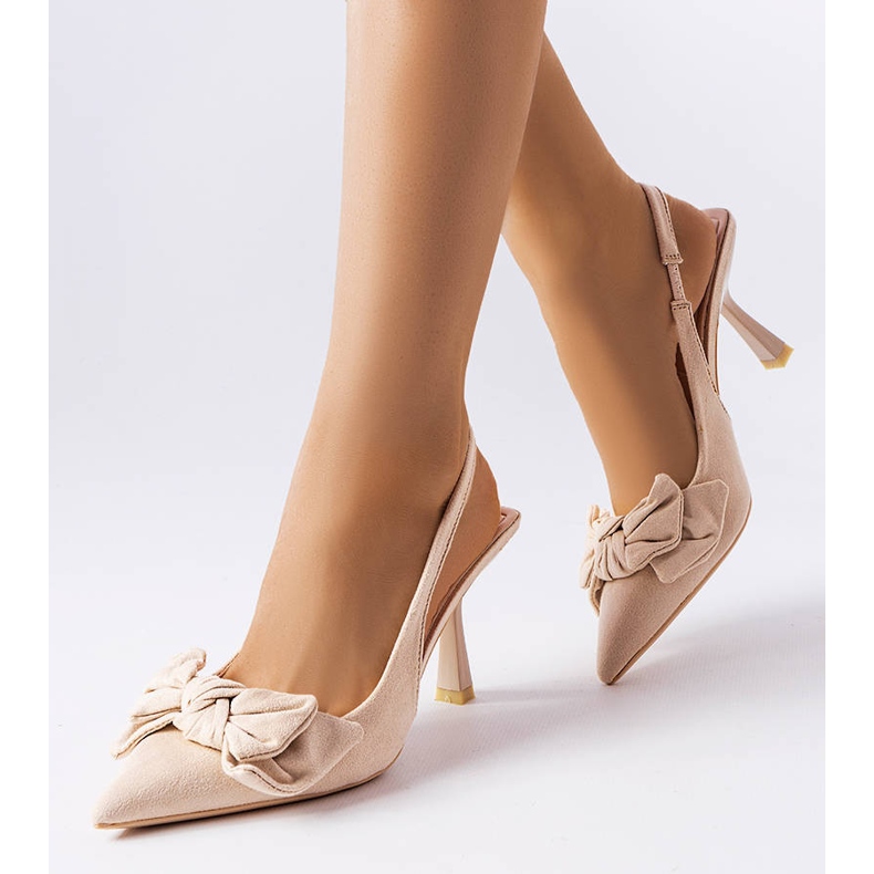 Béžové jehlice s mašlí od Olengo béžový 1