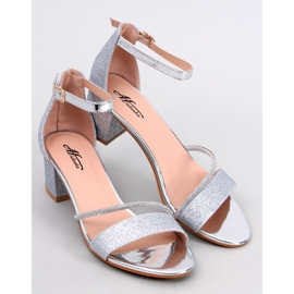 Sandály na nízkém podpatku Altidore Silver stříbrný 1