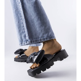 Seastar Černé skluzavky s traktorovými podrážkami od Bossé černá 2