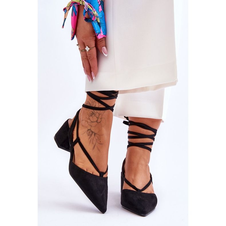 PG1 Černé lodičky Carlotte s uzlíkem na nízkém podpatku černá 1