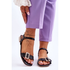 Ploché Sandály Se Zlatými Podpatky Black Mindley černá 1