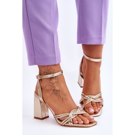 FB2 Klasické Kožené Sandály Na Podpatku Golden Bernett zlatý 1