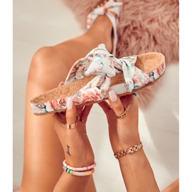 Klasické pantofle s květinami Big Star JJ274703 Světle šedé šedá 4