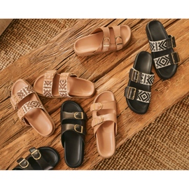 Marco Shoes Pantofle s přezkami béžový 1