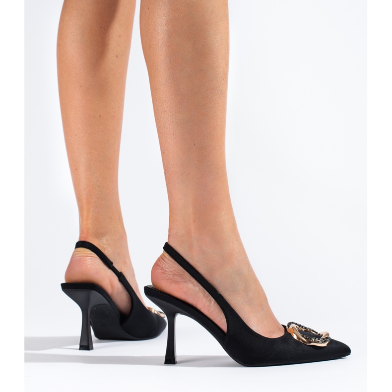 Černé semišové lodičky na otevřeném podpatku od Shelovet černá 1