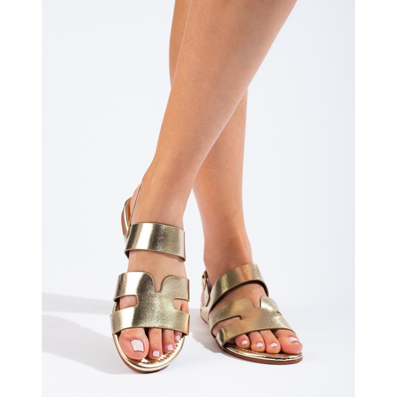 Zlaté ploché sandály Shelovet zlatý 2