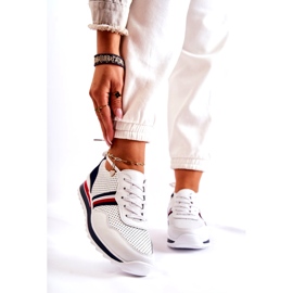 Evento Dámské kožené sportovní boty v bílé a tmavě modré barvě Jane bílý 1