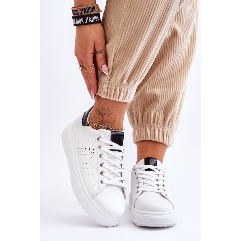 Dámská sportovní obuv bílá a černá buďte první! bílý 1