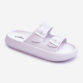 Dámské pěnové pantofle s pruhy White Sharmen bílý 1