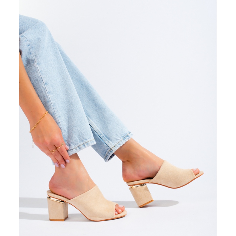 Vinceza béžové muly na sloupku béžový 1