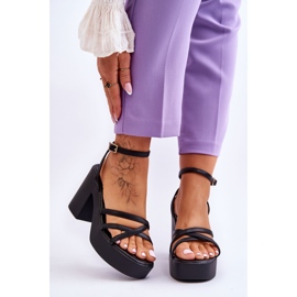 FS1 Módní černé sandály na podpatku Shemira s ramínky černá 1