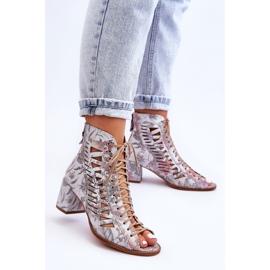 Kožené prolamované boty Maciejka 04040-11 Bílá bílý 2 Kožené prolamované boty Maciejka 04040-11 Bílá bílý 2