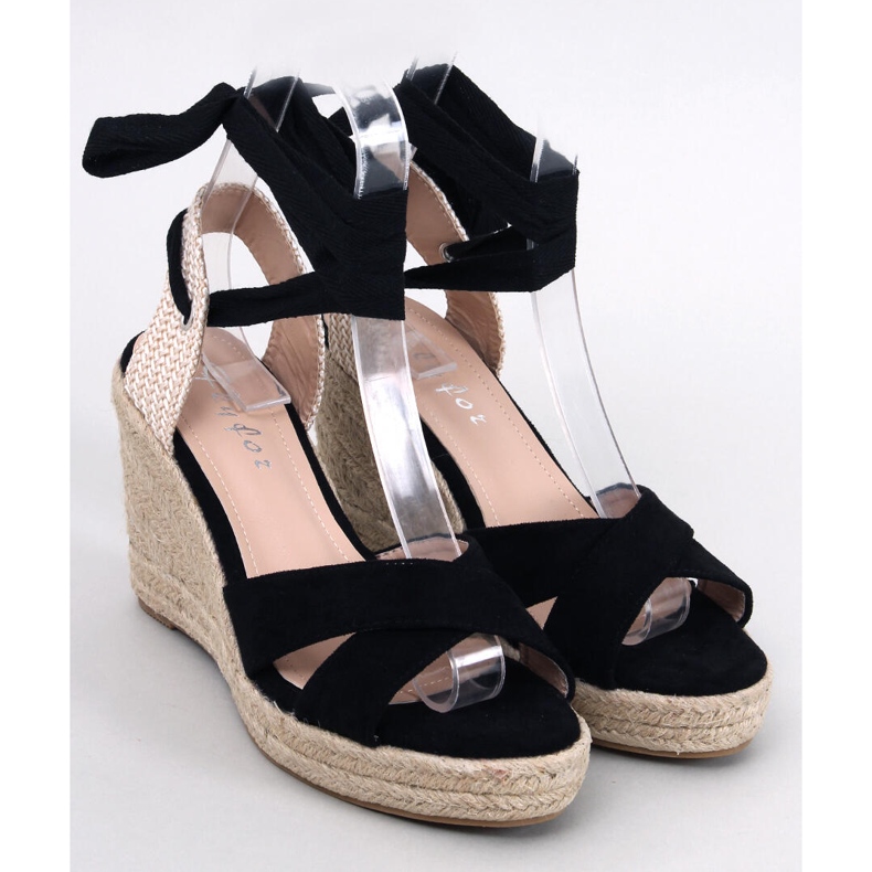 Černé espadrilky na klínku spletené černé M319P černé černý 1