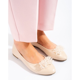 W. Potocki Dámské béžové baleríny s perličkovým zdobením od Potocki béžový 1