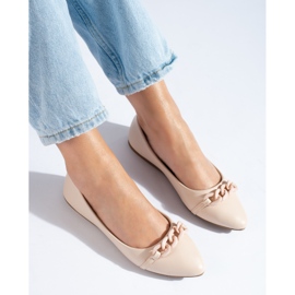 W. Potocki Béžové dámské baleríny se špičatým řetízkem Potocki béžový 1 W. Potocki Béžové dámské baleríny se špičatým řetízkem Potocki béžový 1