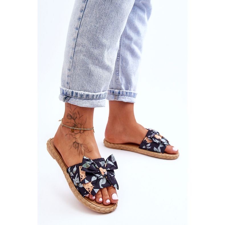 FK1 Dámské Pantofle S Látkovou Mašlí Černý Květ černá 1