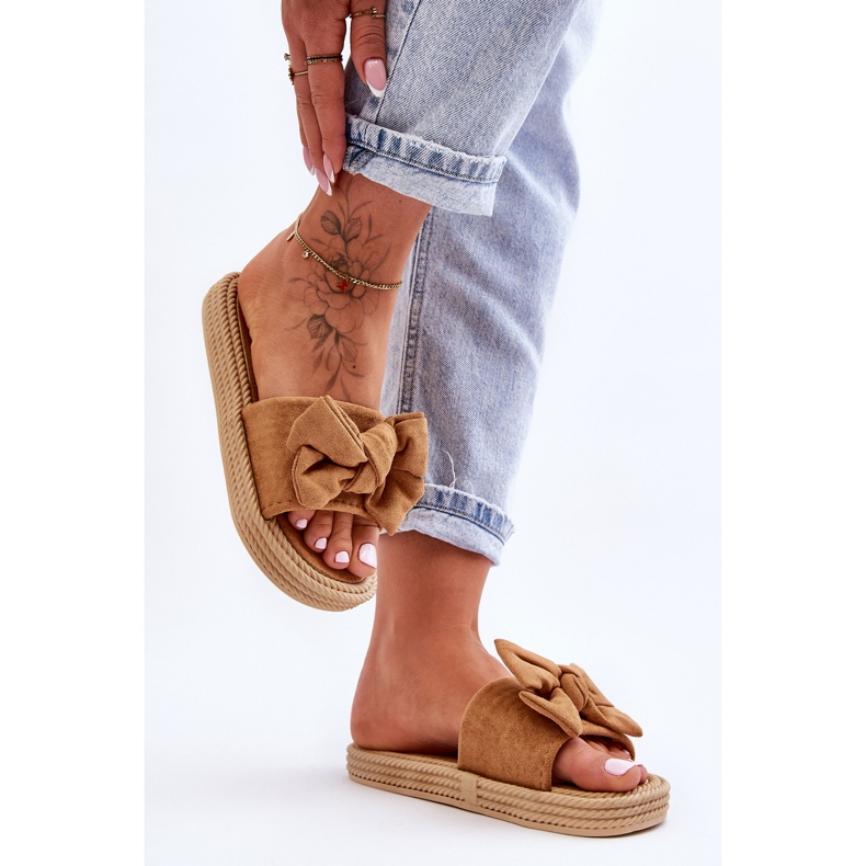 FK1 Camel Fency dámské semišové pantofle s mašlí hnědý 1