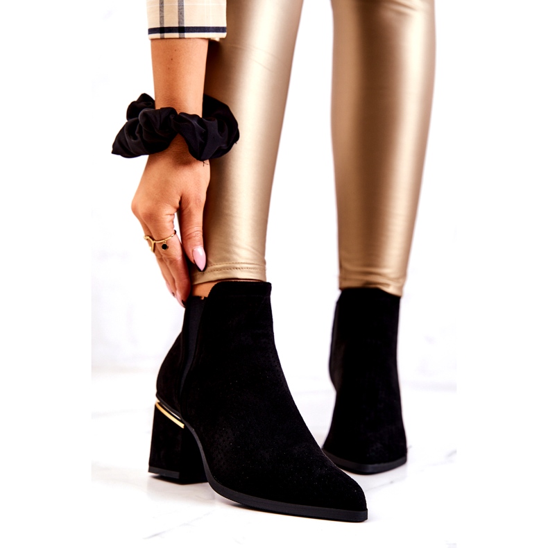 PS1 Černé semišové prolamované kovbojské boty Helloni černá 2